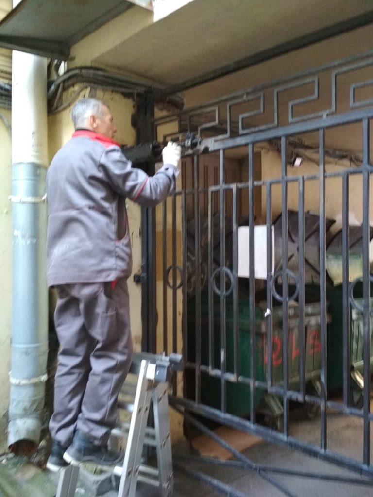 Техническое обслуживание приводов ворот